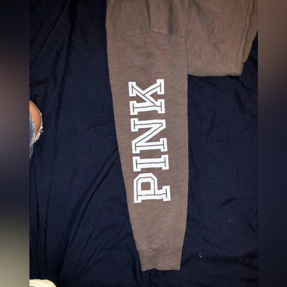 Cropped Grey Victoria’s secret Sweatshirt - Picture 2 of 3